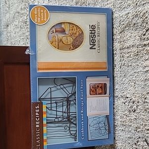 NIB NESTLE CLASIC RECIPES COOKBOOK WITH RECIPE EASEL SUITE